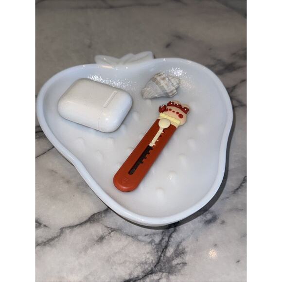 Vintage Strawberry Trinket Dish Bowl Milk Glass 7"x6" Boho Chic Femme Decor Soap - Picture 2 of 6